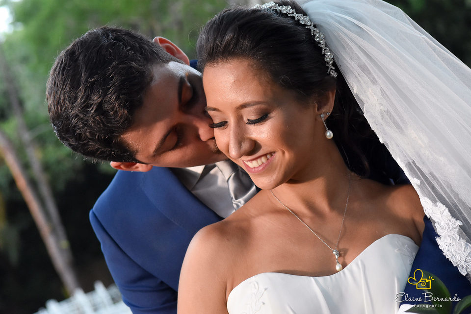 Casamento na Quinta das Bromélias em Sousas SP da Fabi e Alan Casamento na Quinta das Bromélias em Sousas SP da Fabi e Alan